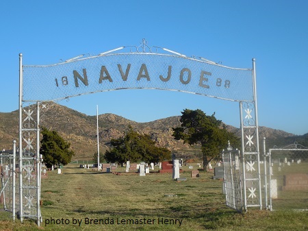 Navajoe Cemetery